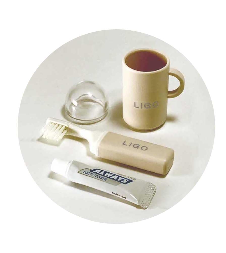 LIGO Toothbrush set with mini cup Beige LG500BE