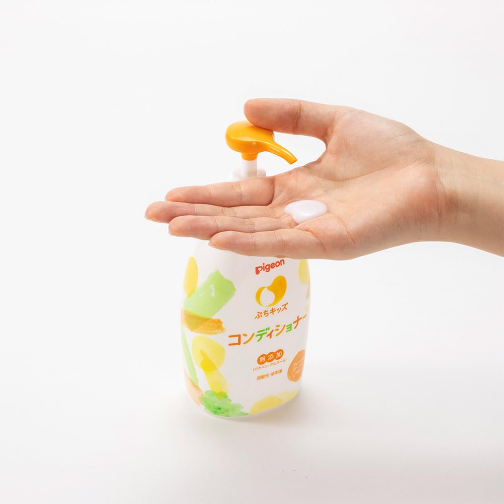 Pigeon Petit Kids Conditioner 300g Fresh Apple Scent
