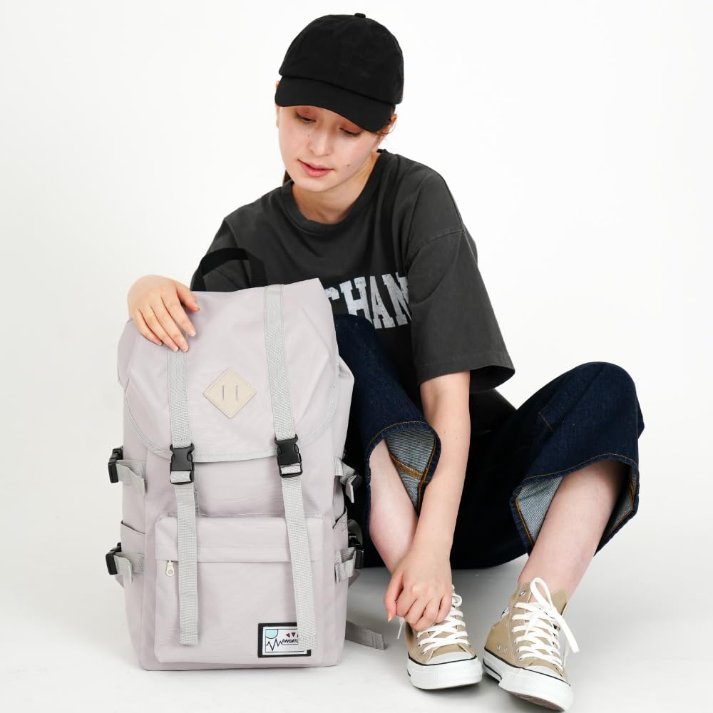 [Aventura] Rucksack Flap Backpack Water Repellent Nylon Large Capacity A4 Drawstring Logo Many of Pockets 20L Logo Back Zipper Greige 1526
