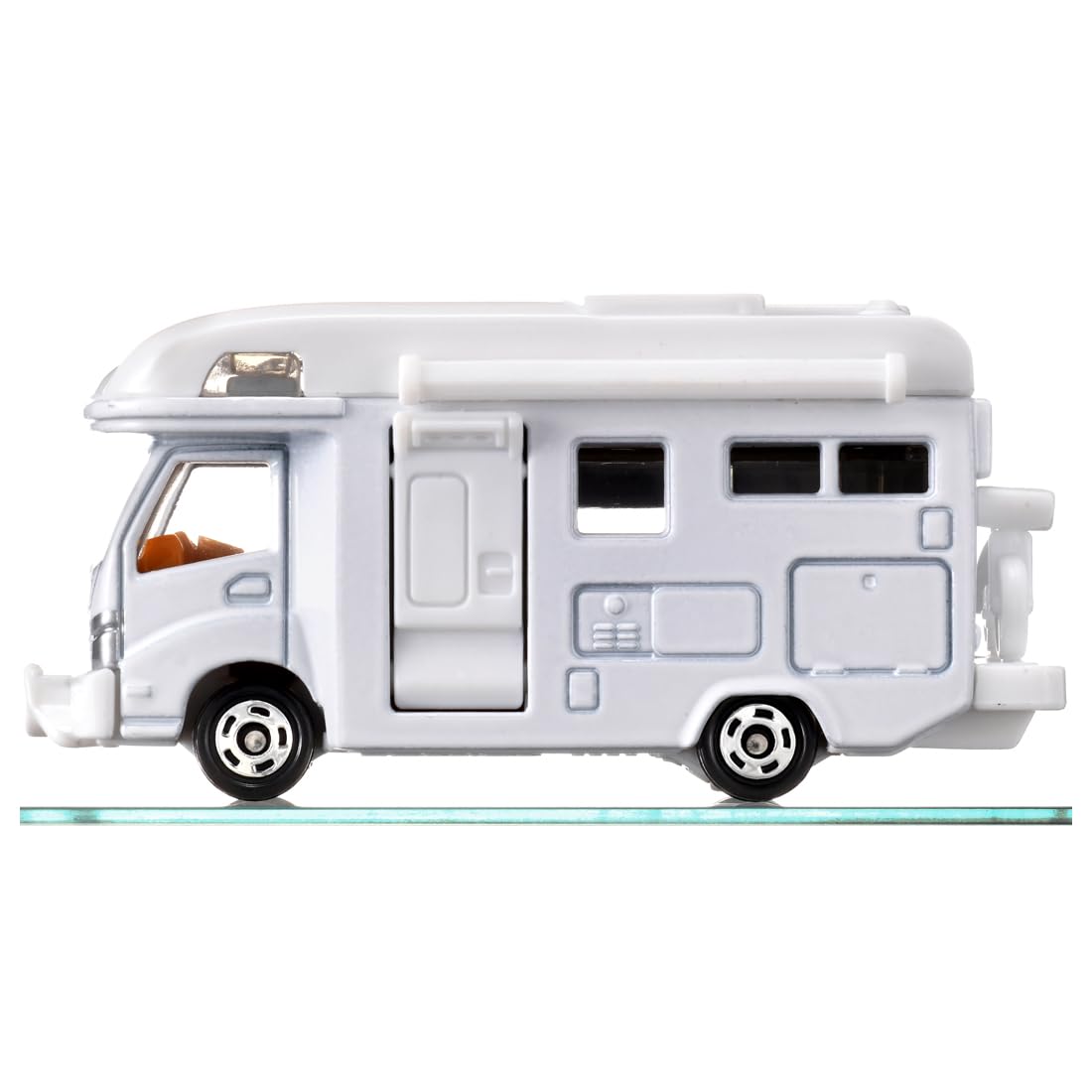 TAKARA TOMY Tomica No.24 Camper Mini Car Toy อายุ 3+