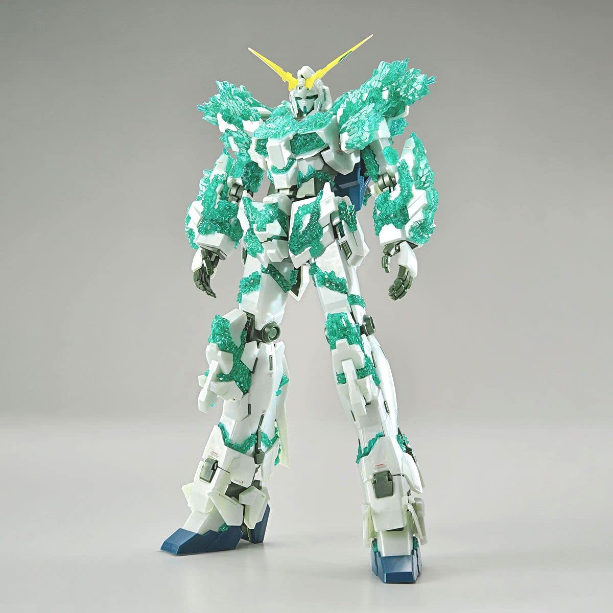 BANDAI MG 1/100 Base Limited Unicorn Unicorn [Crystal of Light] Mobile Suit Gun UC (Unicorn)