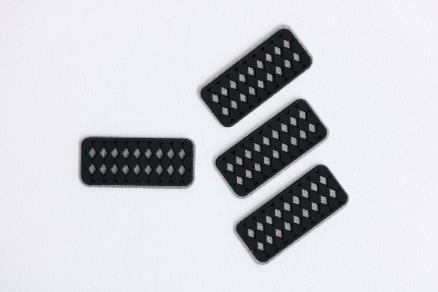 Clover Shirt Slip Stopper Black 26-536