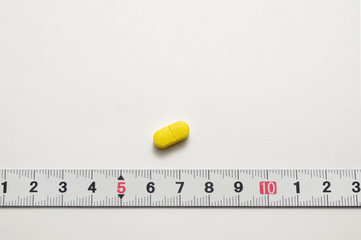 고바야시 제약의 영양 보조 식품 멀티 비타민 보충제 13 종류의 비타민 60 알 약 60 일분