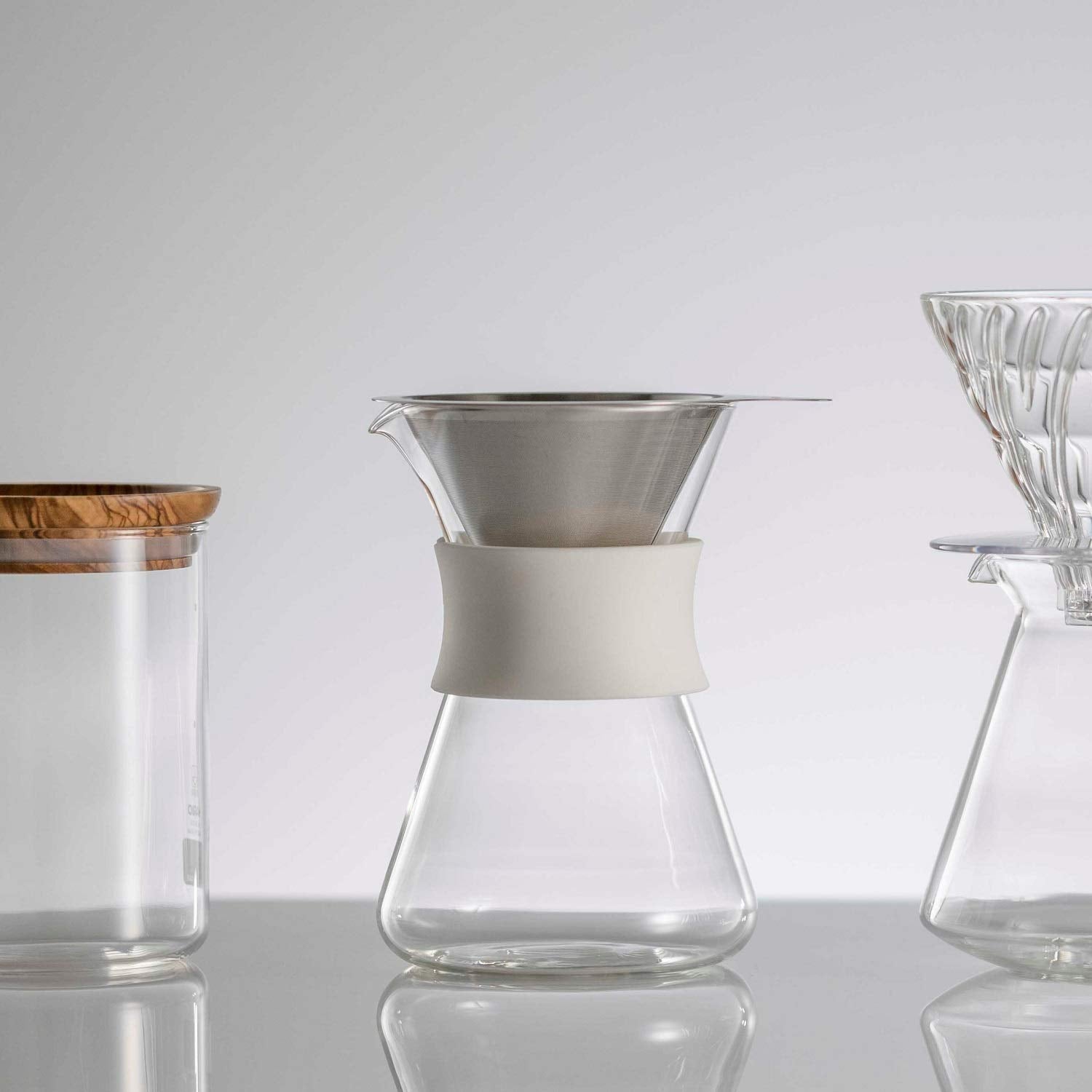 HARIO Glass Coffee Maker Practical 400ml White Dripper Decanter Set with Band S-GCM-40-W