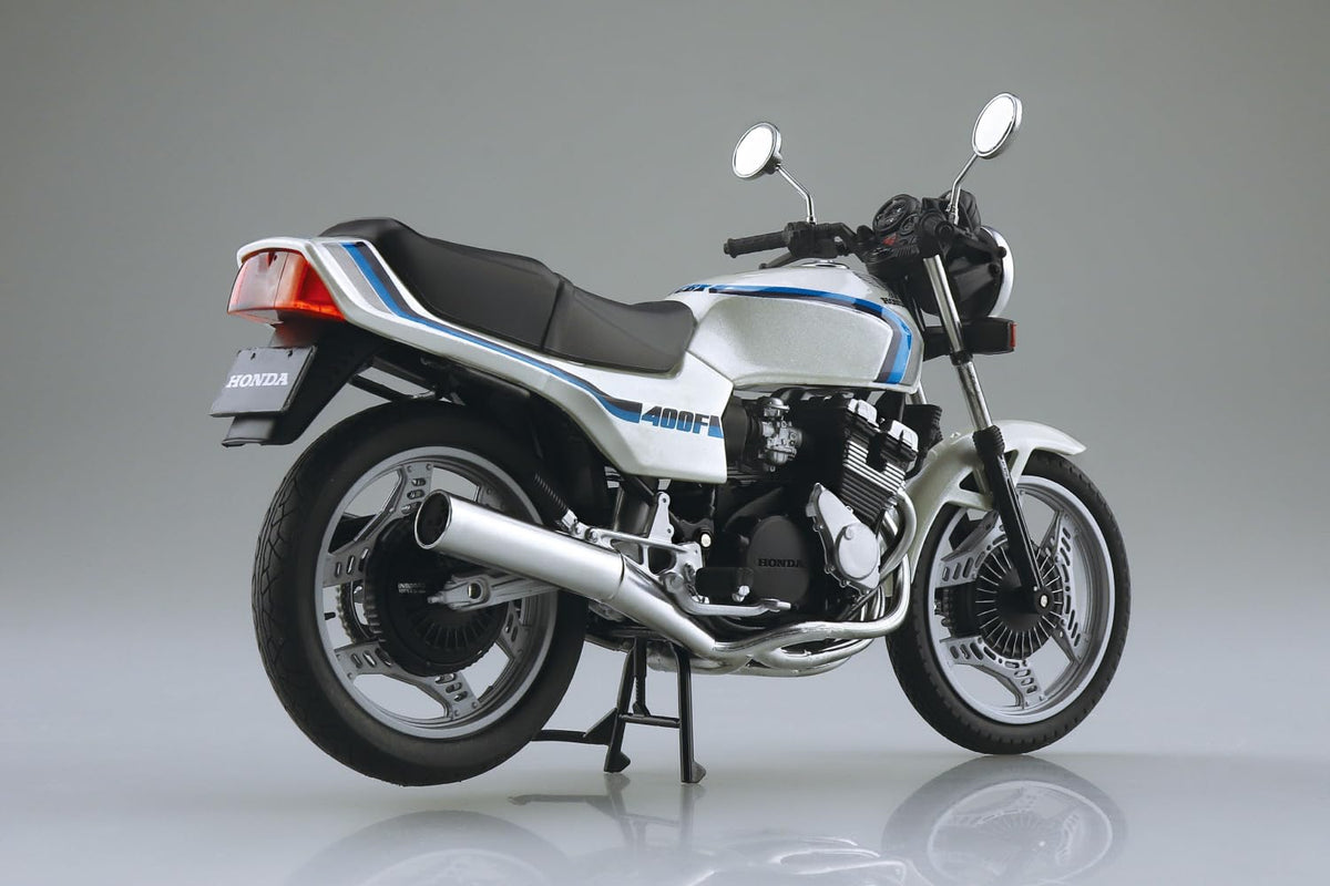 AOSHIMA 1/12 จักรยานทำเสร็จแล้ว Honda CBX400F Pearl Shell White (CBX550F Ver.)