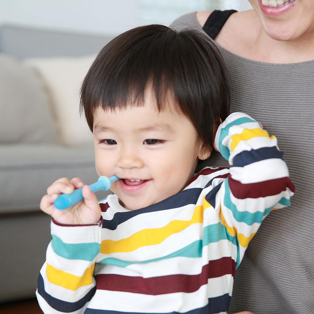 Pigeon Baby Toothbrush Lesson Stage 4 (Blue) 2 pieces 1 year 6 months ~ Blue