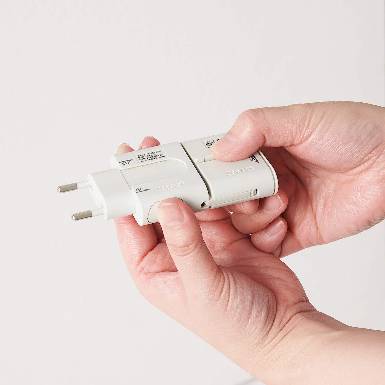 MUJI Travel Conversion Plug Adapter Travel Plug 18365739 White