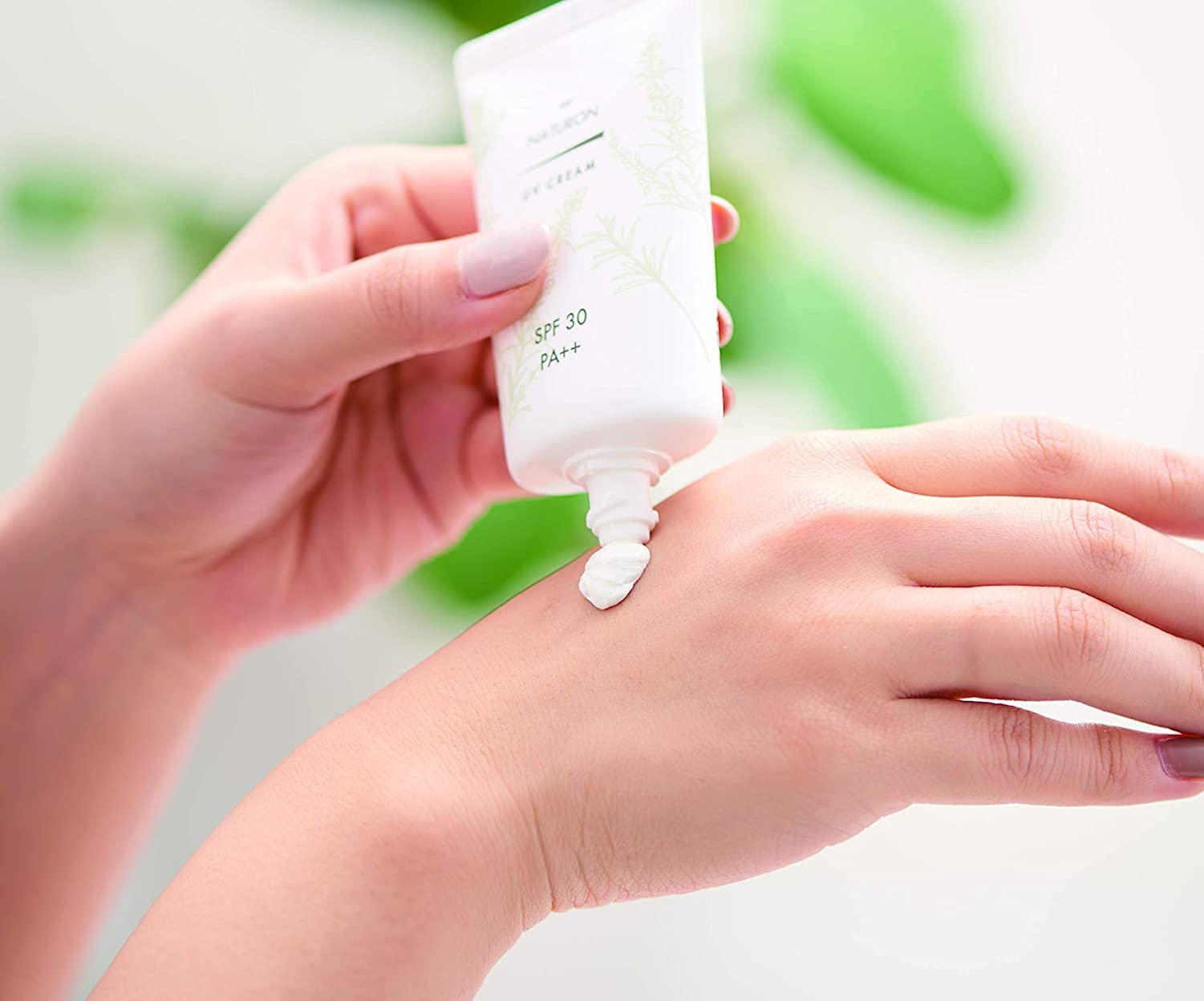 PAX NATURON(팩스 내츄론) UV크림 화장 기초 선스크린 (SPF30 PA++ / 45g) 100%자연 유래 성분 자외선 보습