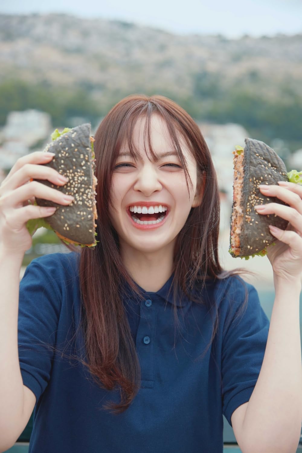 노기자카46 가나가와 사야 1st 사진집 “좋아하는 그라데이션”