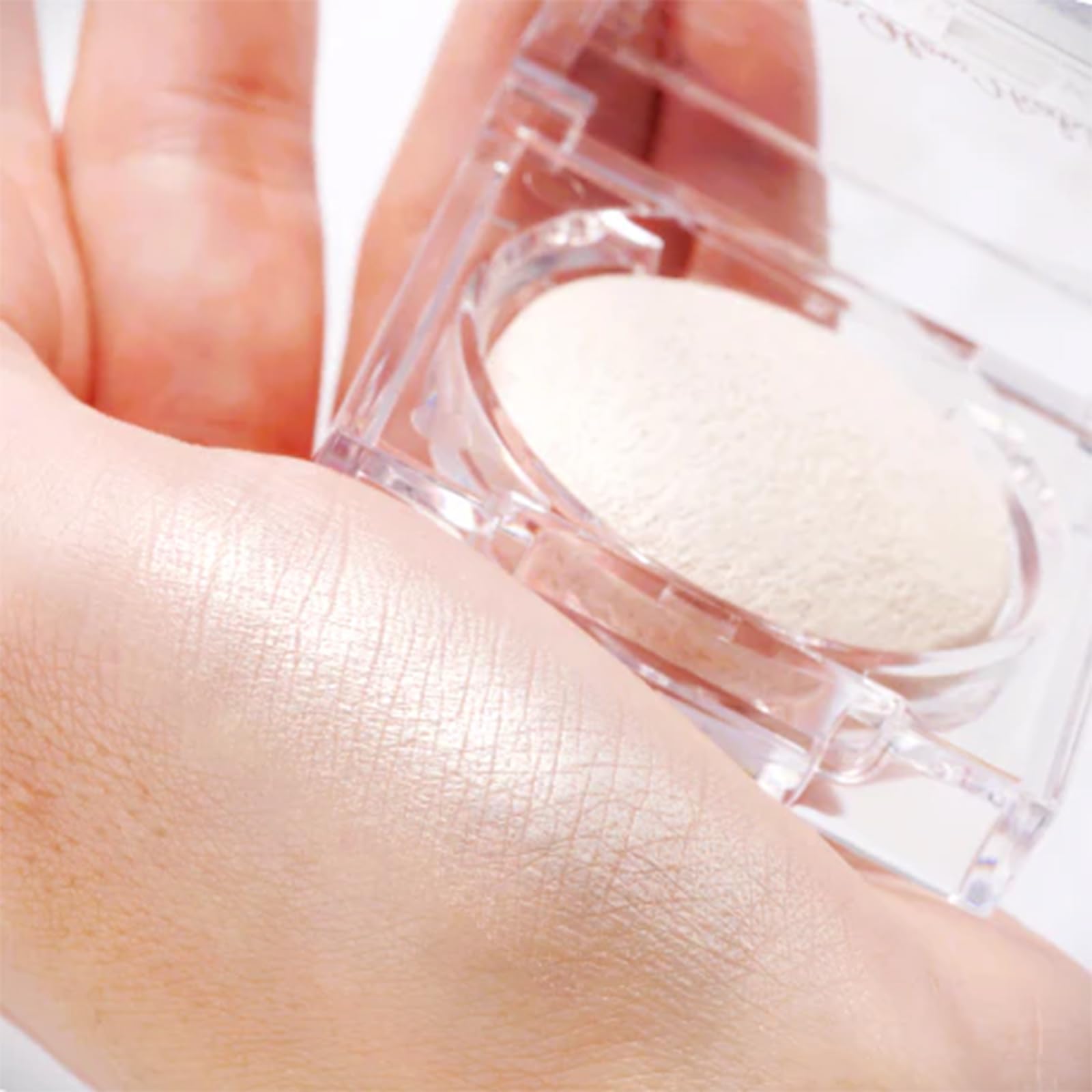 Canmake Moonglow Highlighter 01 Moonglow White 3.7g Highlighter Baked Formula Elegant Gloss White Beige