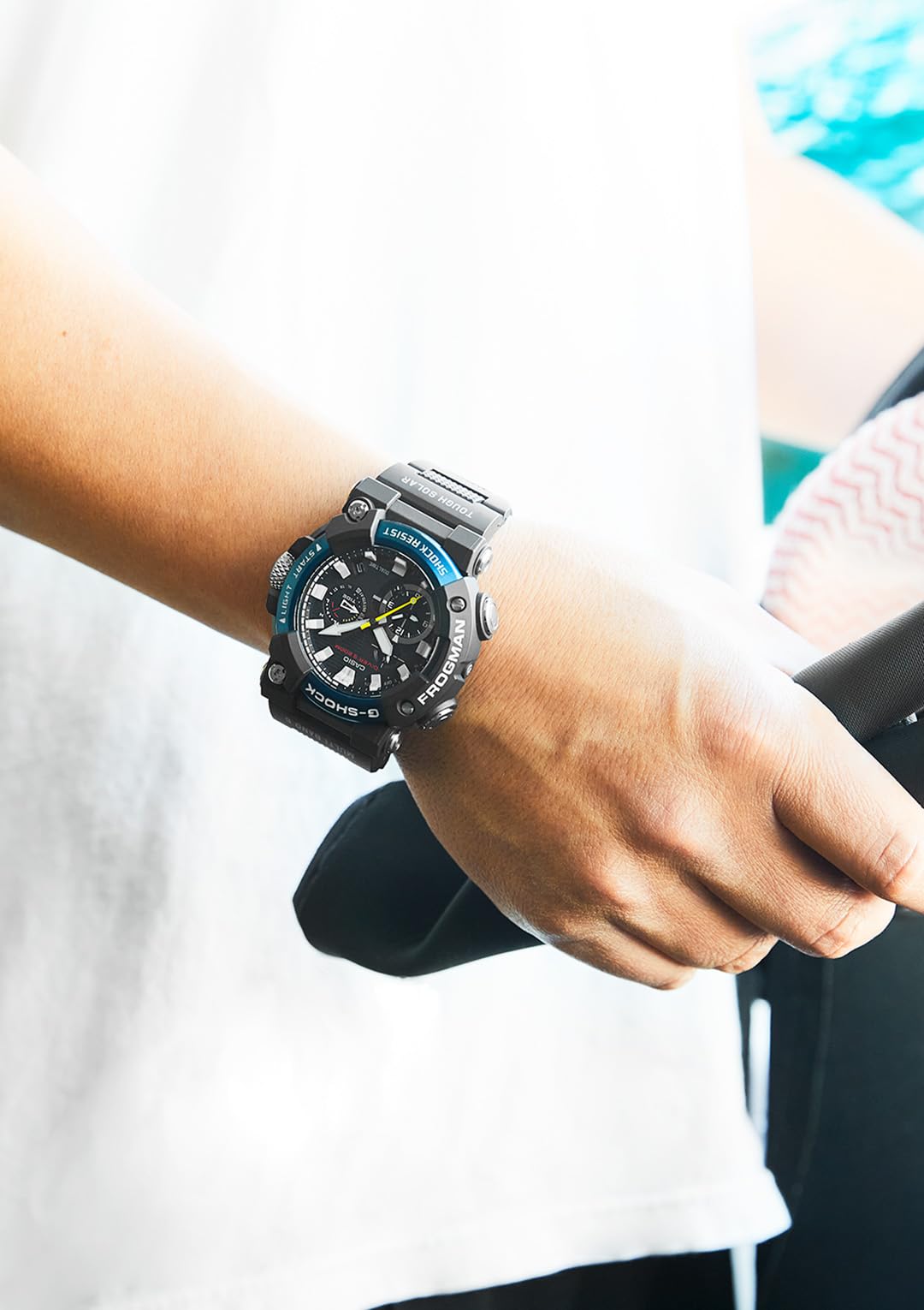 [Casio] G-Shock Watch [Domestic Genuine Product] Bluetooth Equipped with Radio Solar FROGMAN Carbon Core Guard Structure GWF-A1000C-1AJF Men's Black