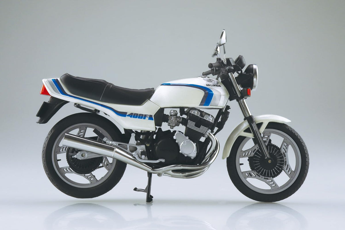 AOSHIMA 1/12 จักรยานทำเสร็จแล้ว Honda CBX400F Pearl Shell White (CBX550F Ver.)