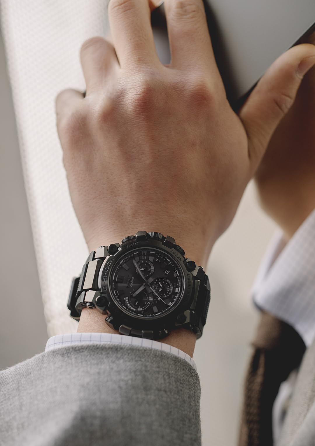 [Casio] G-Shock Watch [Domestic Genuine Product] MT-G Bluetooth Equipped with Radio Solar MTG-B3000B-1AJF Men's Black