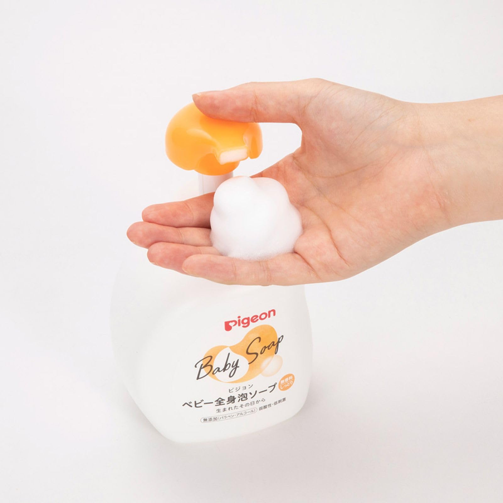 PIGEON Baby whole body foaming soap, moist, refill, 2 servings, 800ml