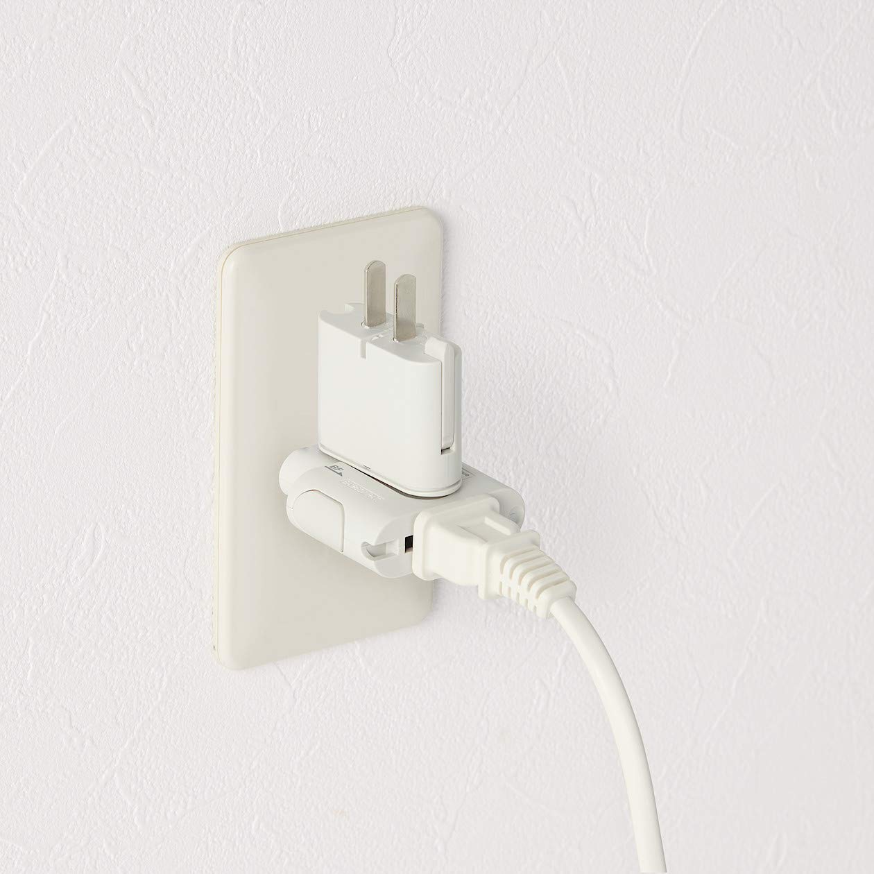 MUJI Travel Conversion Plug Adapter Travel Plug 18365739 White