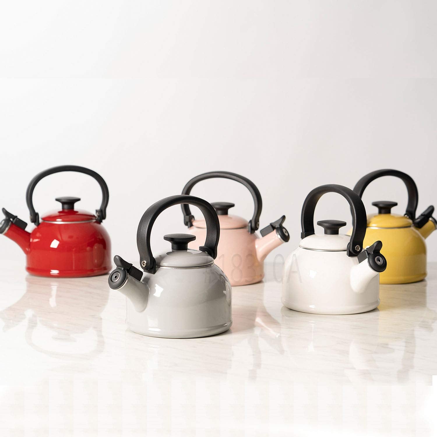 Fuji Enamel Whistle Kettle IH Compatible Series 1.6L Ash Pink CTN-1.6WK.AP