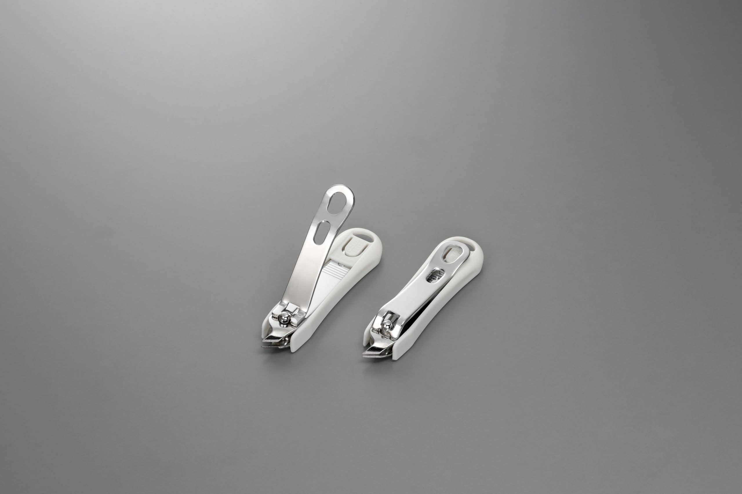 Green Bell Inverted White SE-033 Nail Clipper 1 piece