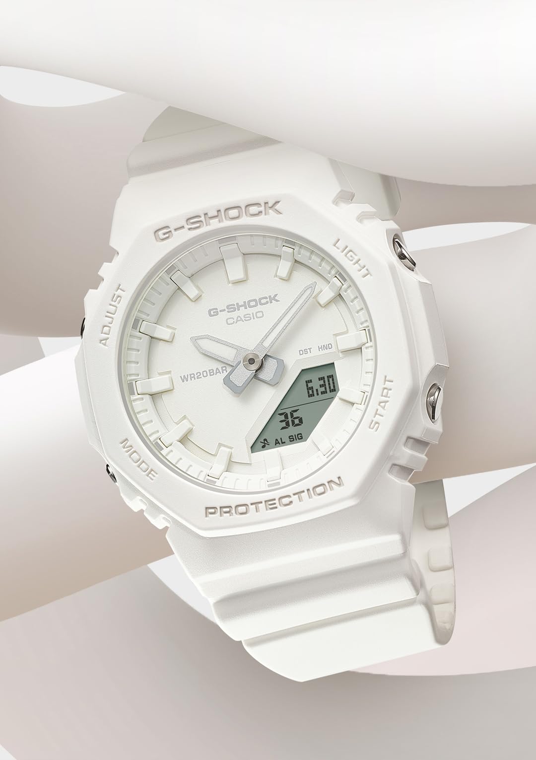 [Casio] G-Shock Watch [Domestic Genuine Product] Mid-size model uses biomass plastic GMA-P2100-7AJF Women's White