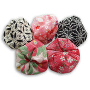 Across (Across) Otedama Rhythmic Toy Folk Craft Folk Craft Toy Children Japanese Tradition (Bean Bag Medium 6cm)