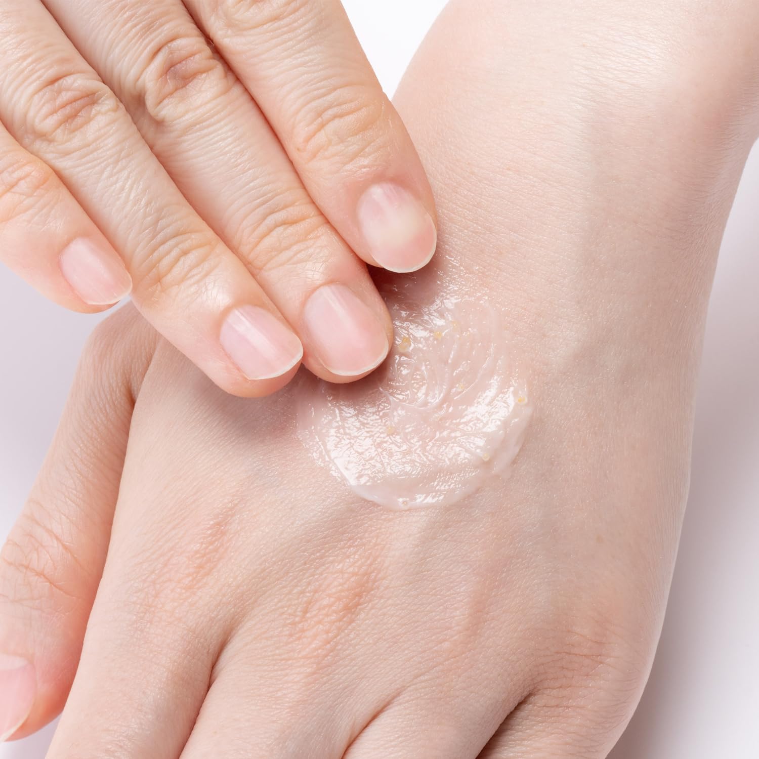 Coenrich Night Renew Hand Cream 80g Does not leave rough hands sticky Q10