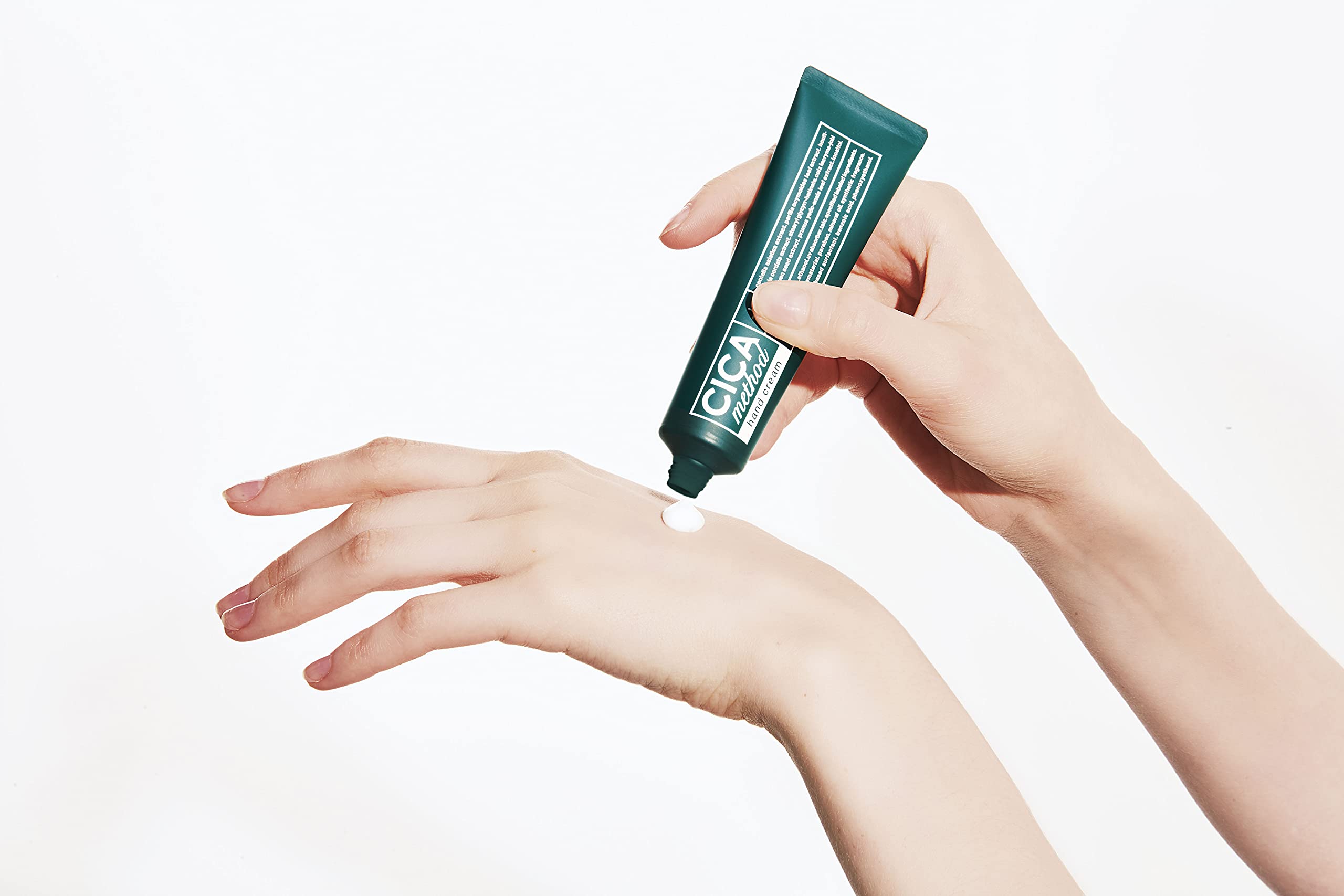CICA method HANDCREAM (Cica hand cream) Essential herb scent 30g [Quasi-drug]
