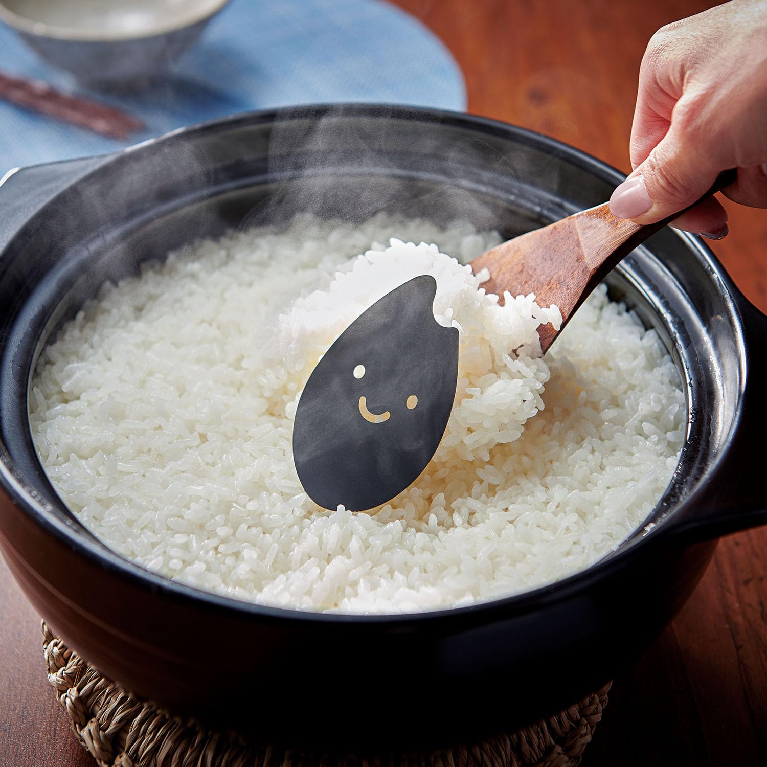 Just put it in the Cogit rice cooker and cook! Plump and delicious Kometsubu-chan
