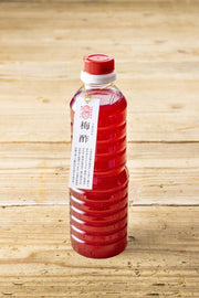 매실 소년 【무첨가】 천일 소금과 완숙 미나미 타카 매화로 만든 자소 매화 식초 500ml 기슈 산 (와카야마 현 미에현) 기슈 미나미 타카 매화 적 매실 식초 비네가 매실 추출물 우메 천연 소금 천연 조미료 구연산紫蘇 시소 しそ 첨가물