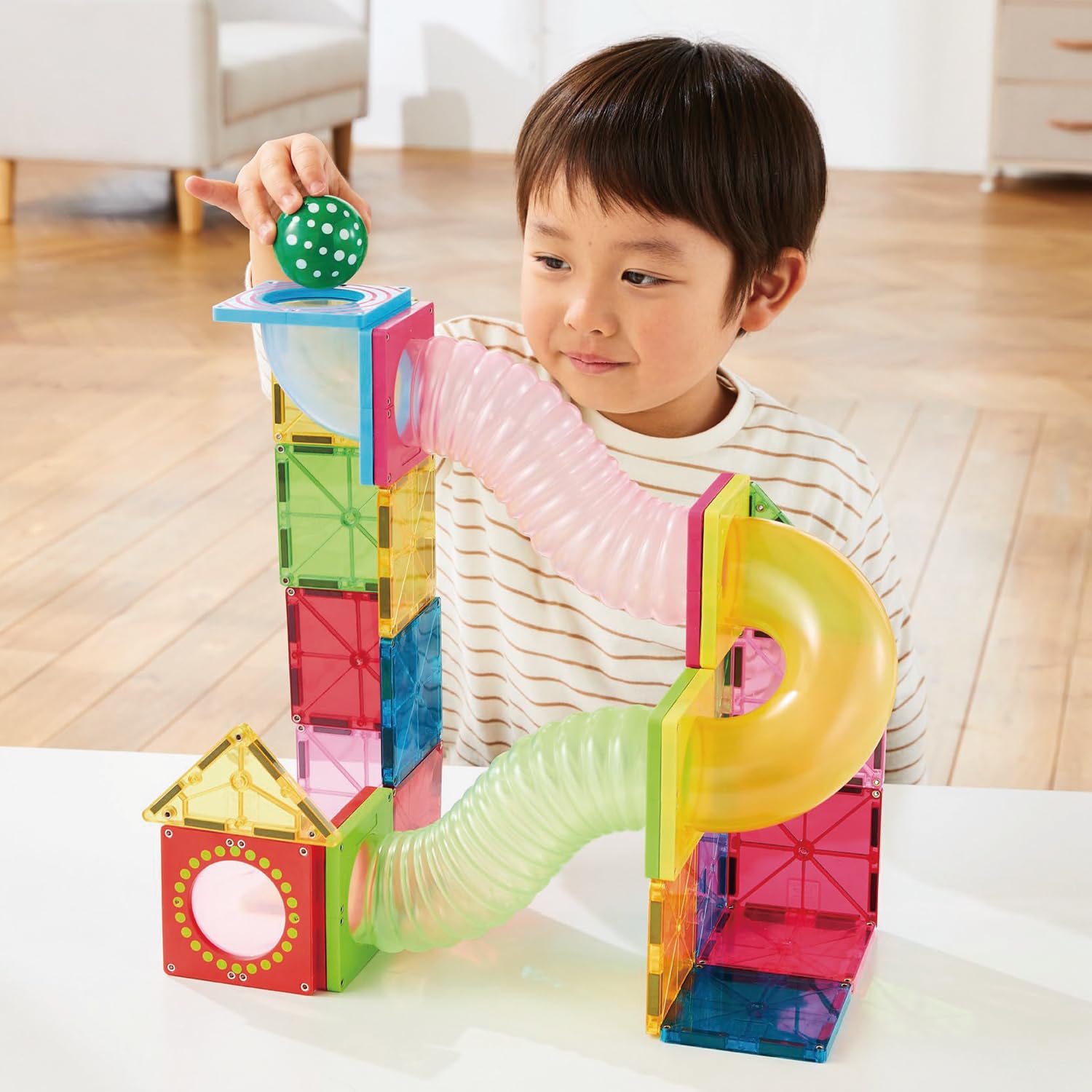 People Pythagoras Educational! Long ball coaster. Play with the power of magnets. Create inspiration. PGS-147