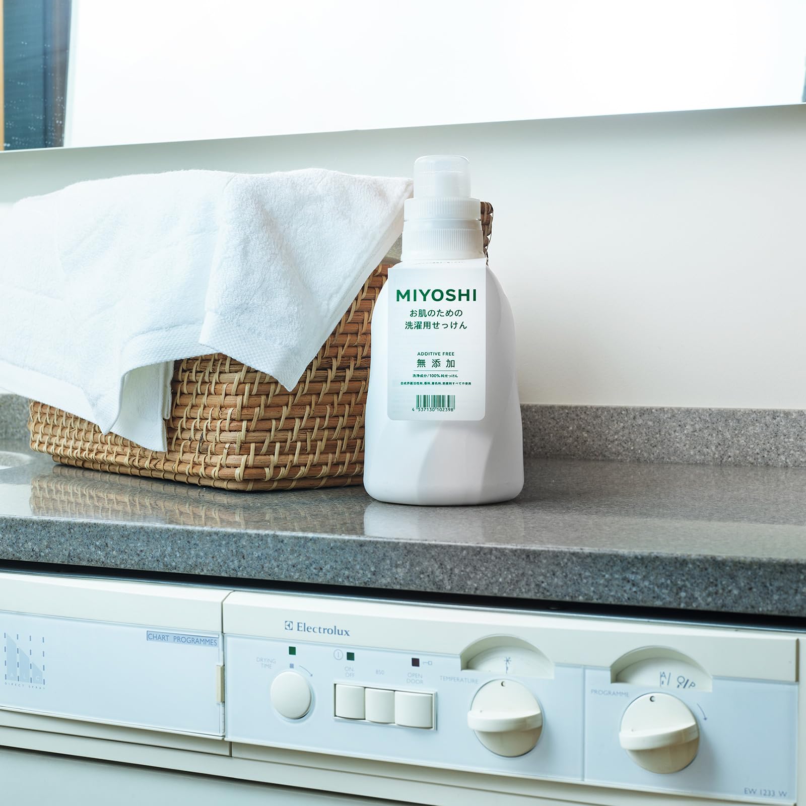 MIYOSHI Additive-free laundry soap for your skin Refill 1.0L
