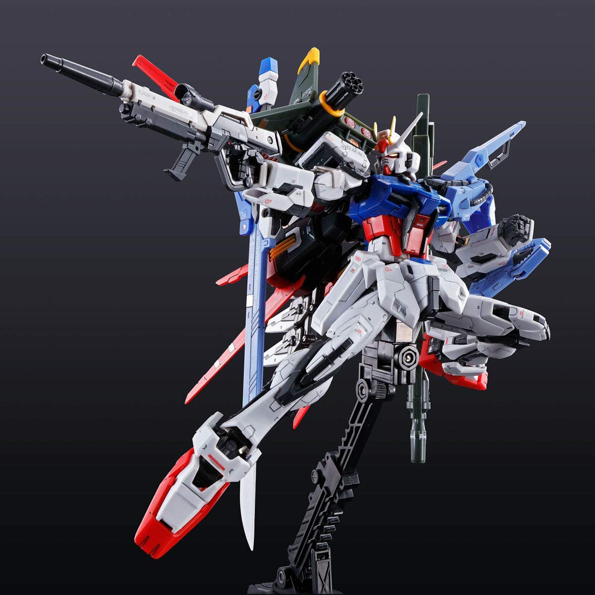 BANDAI RG 1/144 Perfect Strike gundam (Mobile SuitGundam SEED)