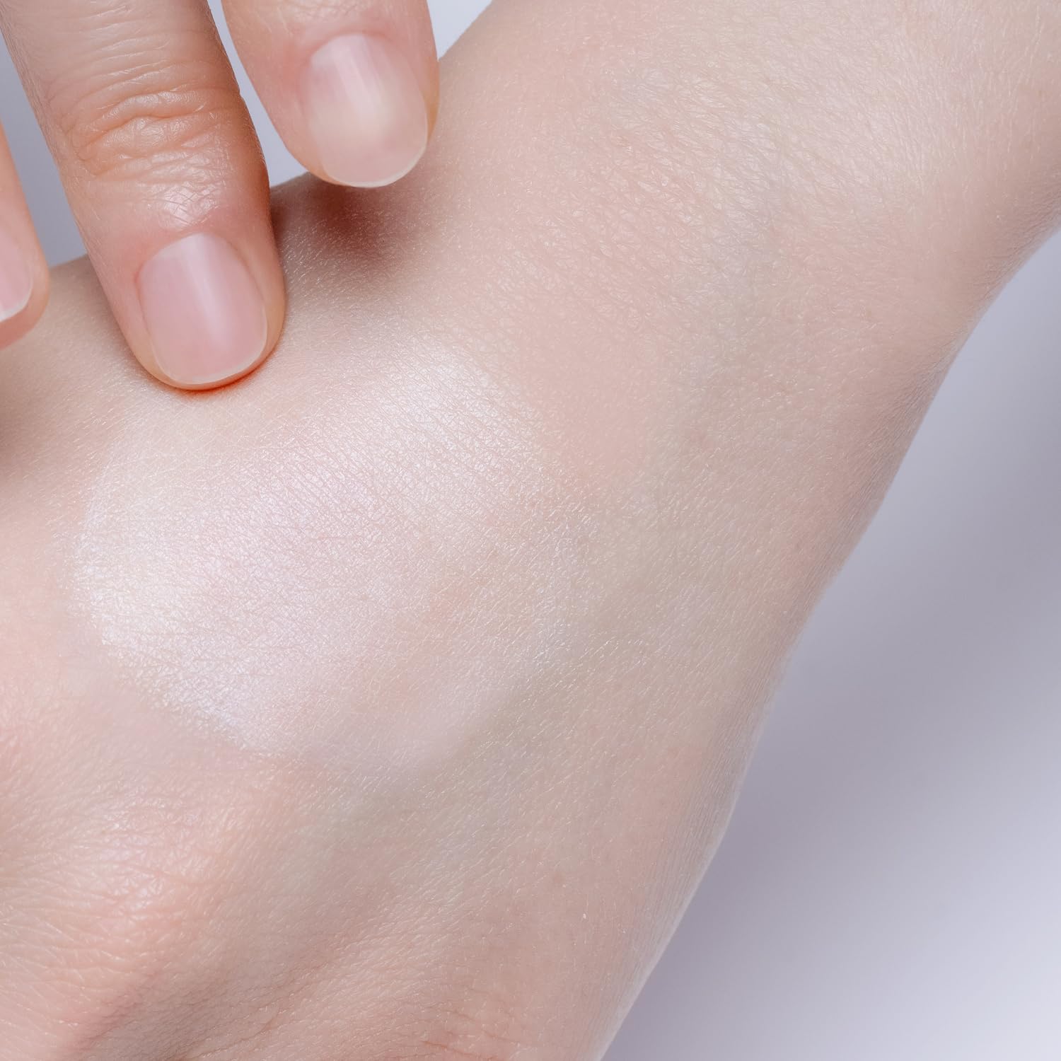 Clear Turn KOSE Sorry Bare Skin No Dark Circles Eye Cream Eye Serum 20g Anti-dark circles