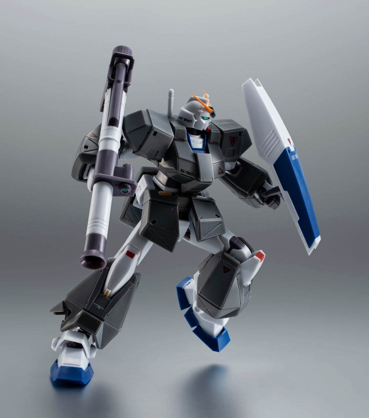 TAMASHII NATIONS ROBOT Spirits Mobile Suit Gundam 0080 War in the Pocket <SIDE MS> RX-78NT-1 Gundam NT-1 & Chobham Armor ver. A.N.I.M.E. ประมาณ ฟิกเกอร์ที่สามารถเคลื่อนย้ายได้ทาสี ABS และ PVC ขนาด 125 มม
