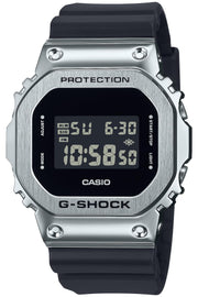 [Casio] G-Shock Watch [Domestic Genuine Product] Metal Covered GM-5600U-1JF Men's Black