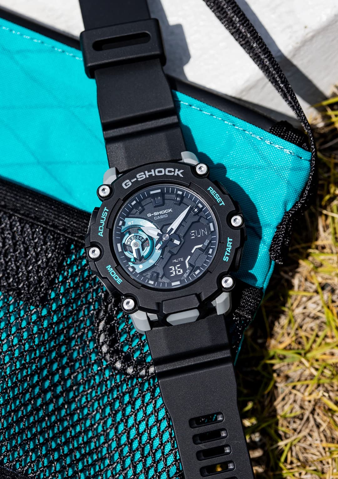 [Casio] G-Shock Watch [Domestic Genuine Product] Carbon Core Guard Structure GA-2200M-1AJF Men's Black