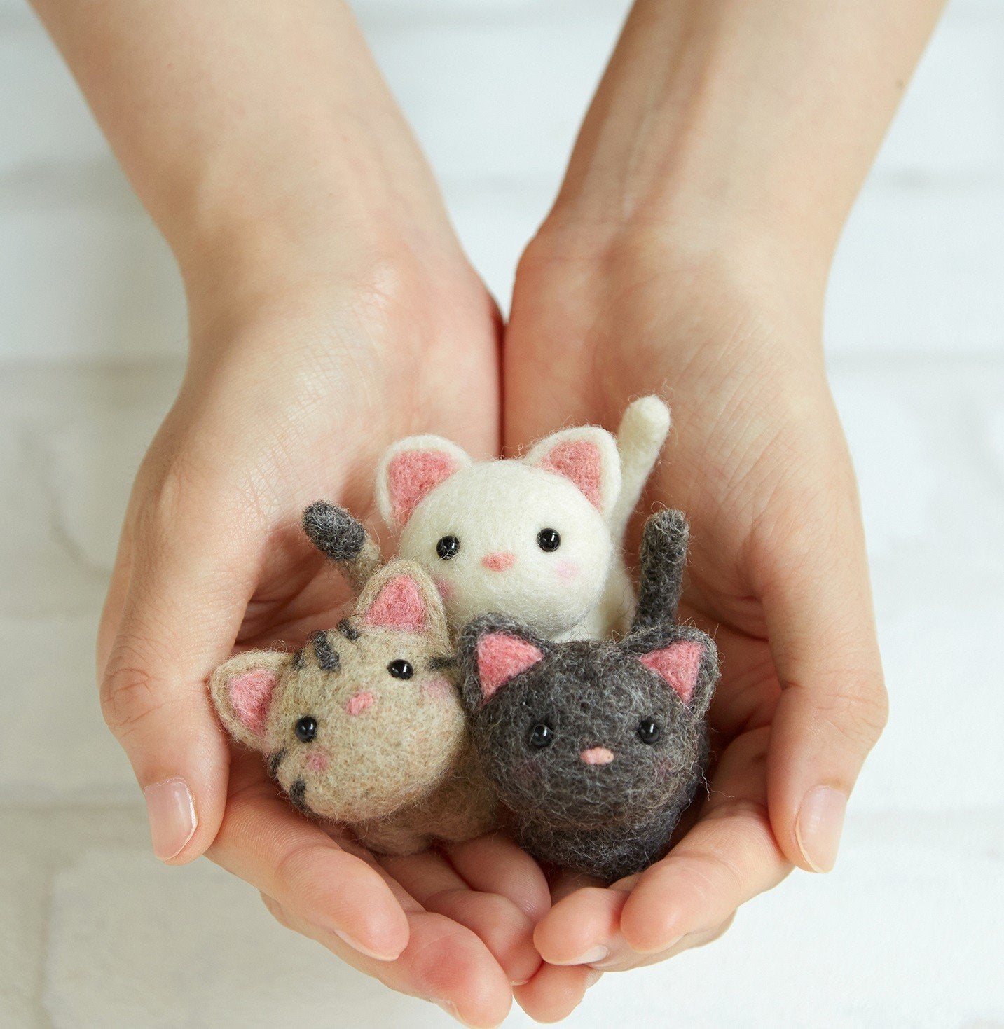 Hamanaka Wool Felt Kit Little Friends Cats H441-483