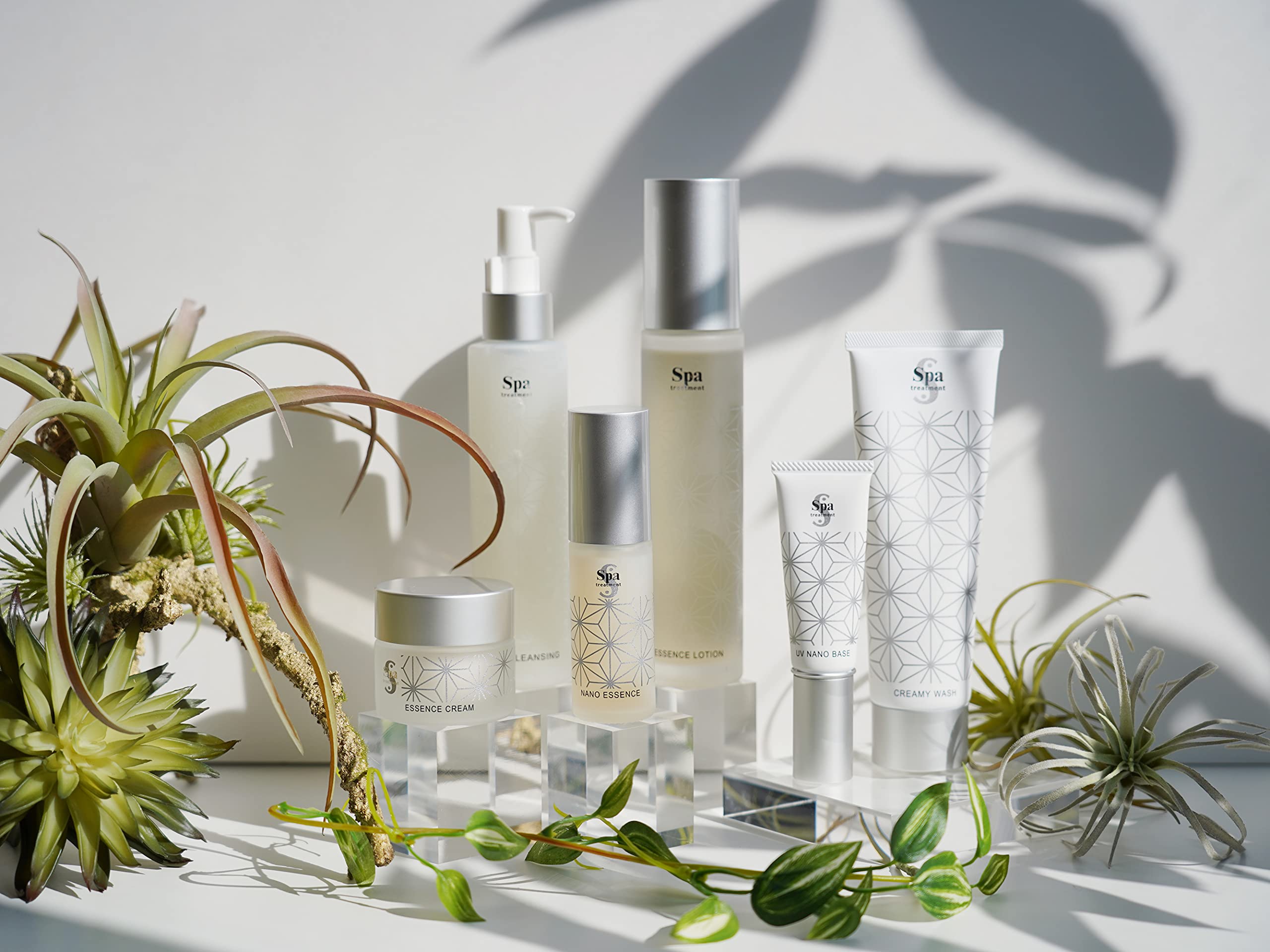 Sữa Dưỡng Tinh Chất Spa Treatment G Series 120ml