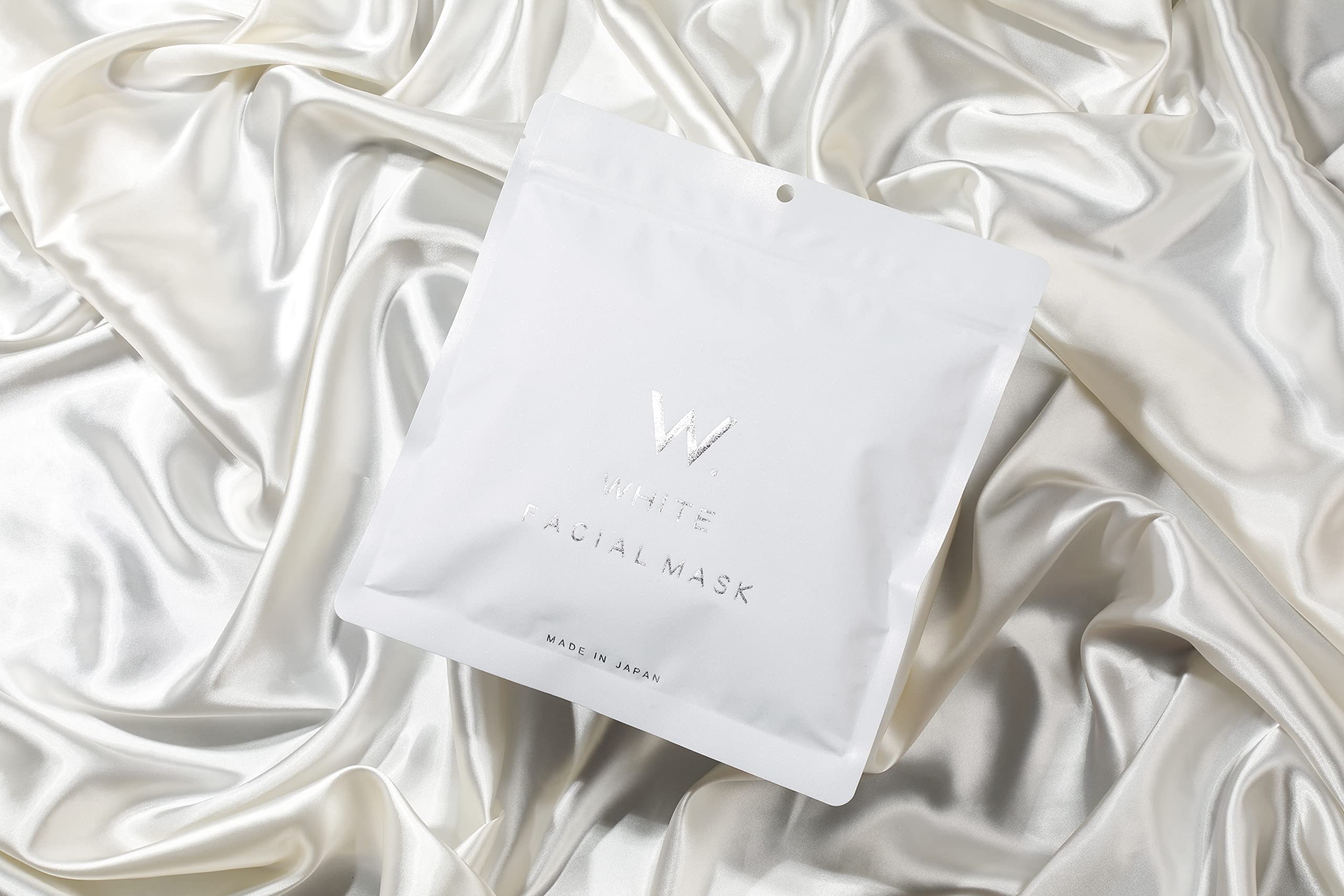 W. White Facial Mask 30 pieces